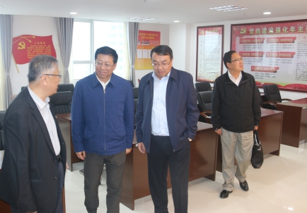 青海省副省長(zhǎng)、省國資委黨委書記、主任王黎明，蒞臨省物產(chǎn)集團(tuán)調(diào)研指導(dǎo)工作